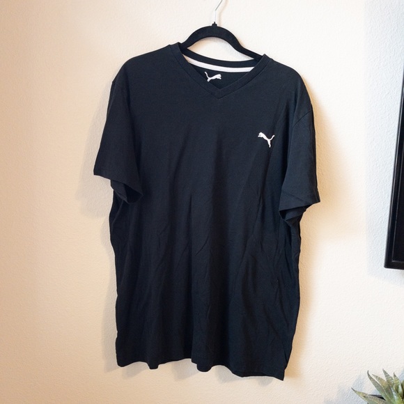 Puma Other - Mens Puma Black V-Neck Short Sleeve Shirt SZ